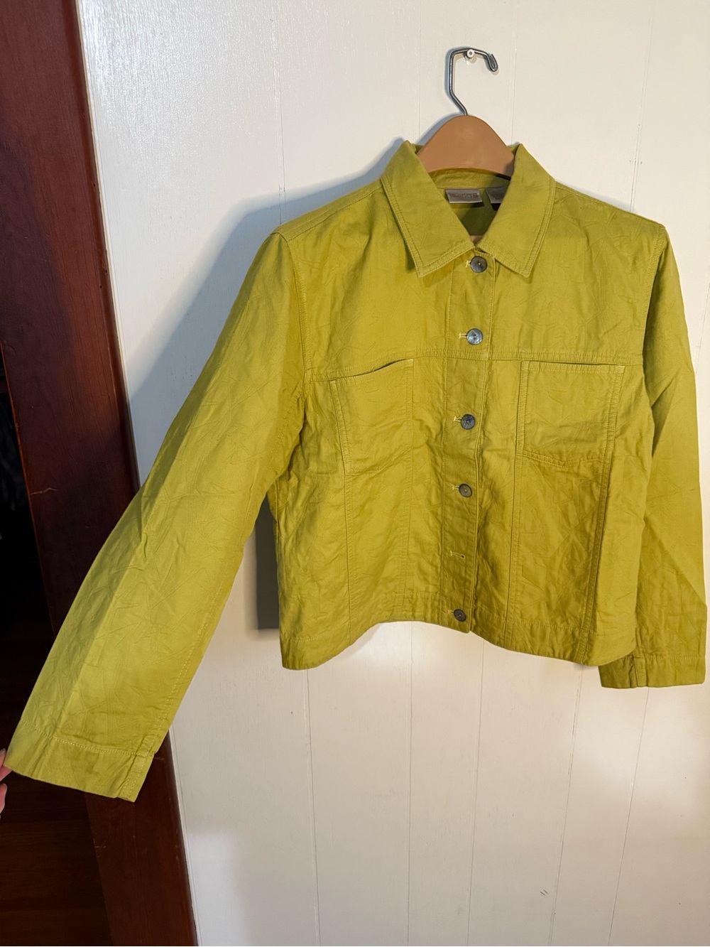 Chicos Cropped Women's Lightweight Button-Front Jacket